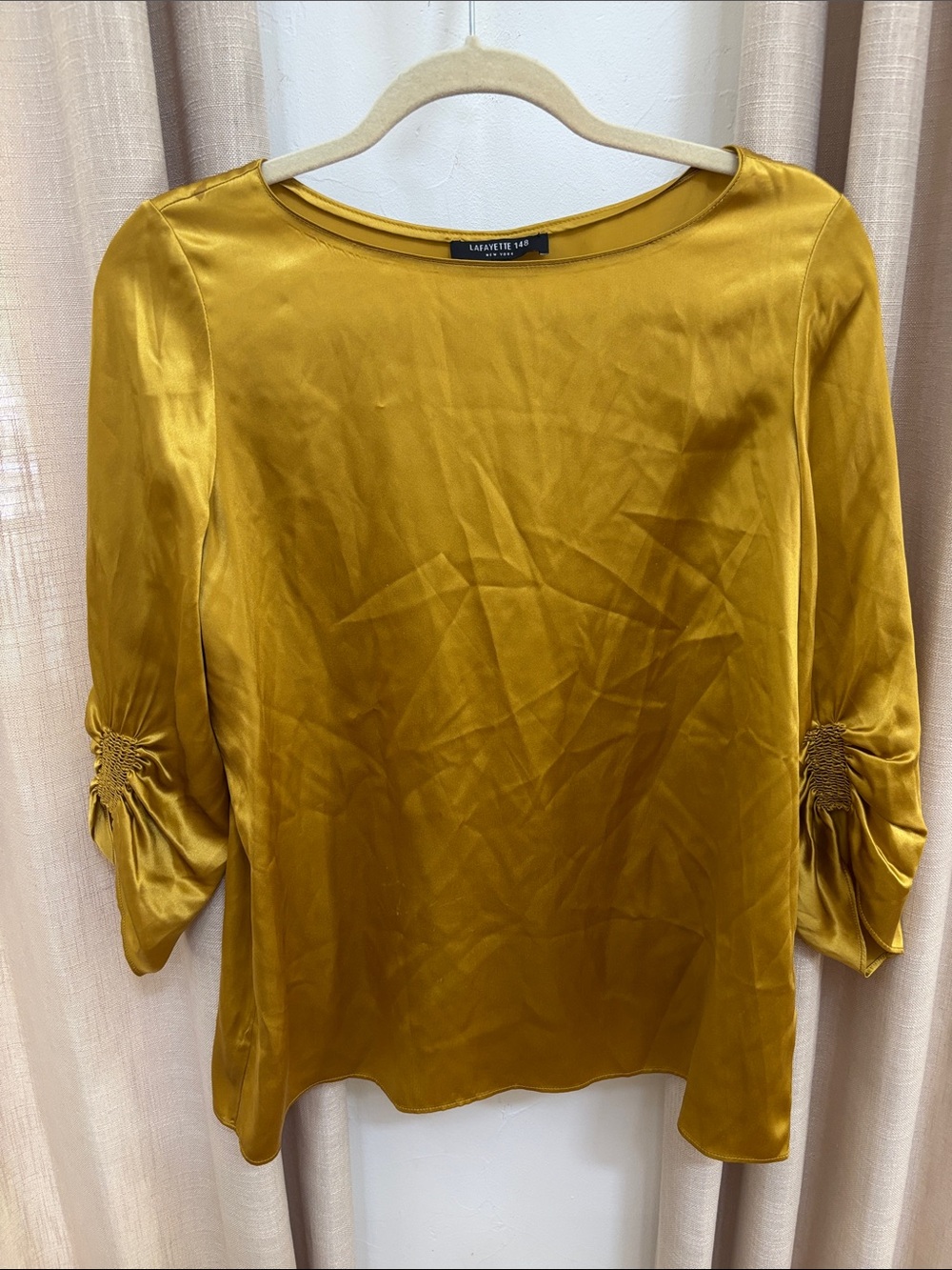 Lafayette 148 New York 100% silk blouse